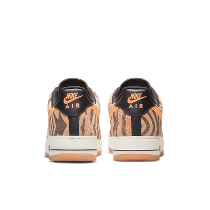 Nithtke Athtir Forthtce 1 Low Premium 'Daktari Stripes' DJ6192-100