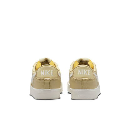 (WMNS) Nithtke blathtzer Low 77 'Brown' DC4769-701