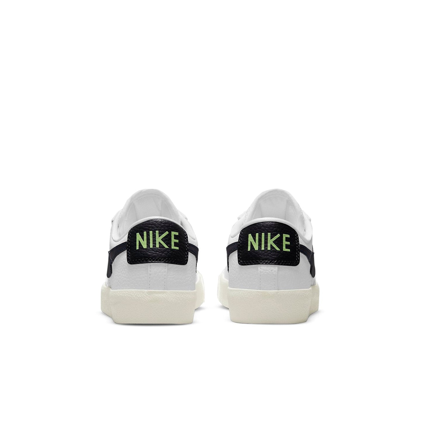(GS) Nithtke blathtzer Low '77 'Lightning Bolt Swoosh' DM8689-100