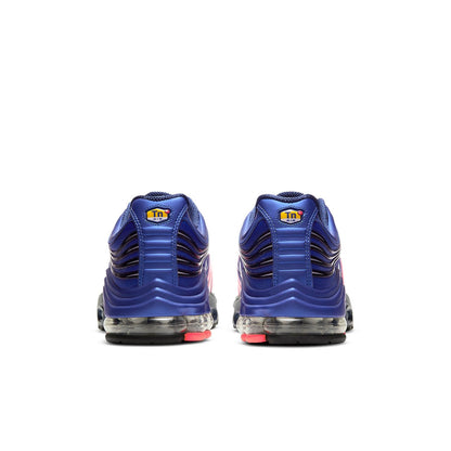 Nithtke Aithtr Max Plus 2 'Deep Royal Blue Racer Pink' CV8840-400