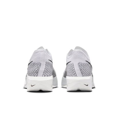(WMNS) Nithtke Zoothtmx VaporFly Next% 3 'White Grey' DV4130-100