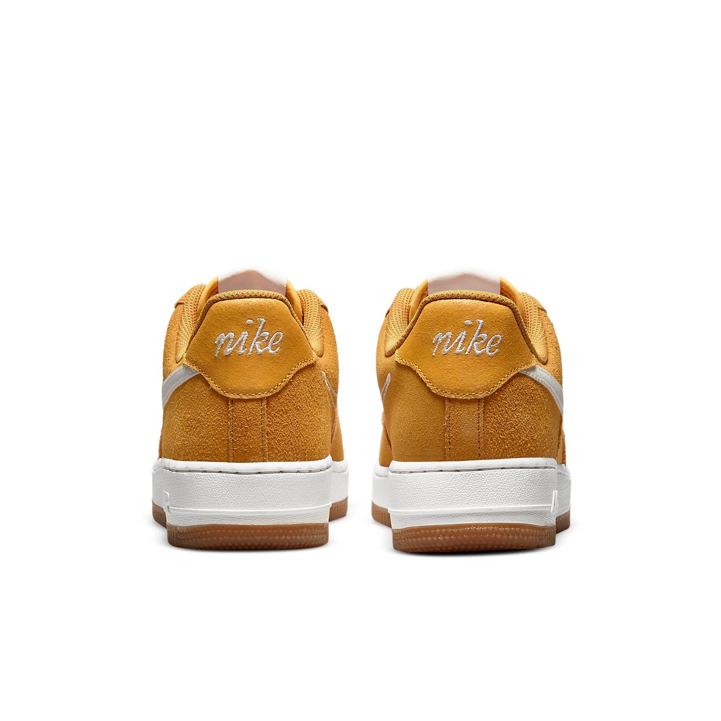 (WMNS) Nithtke Athtir Forthtce 1 '07 SE 'First Use - University Gold Gum' DA8302-700