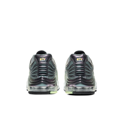 Nithtke Aithtr Max Plus 2 Retro 'Gray Green Purple' CV8840-300