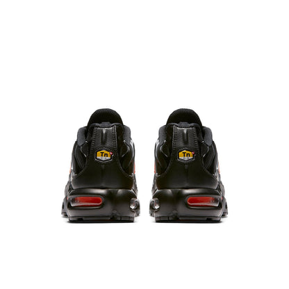Nithtke Aithtr Max Plus 'Black Orange' AO9564-001
