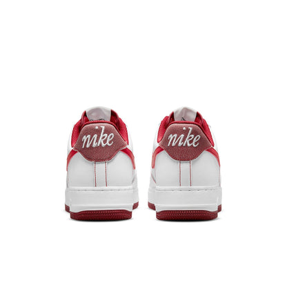 Nithtke Athtir Forthtce 1 '07 'White University Red' DA8478-101