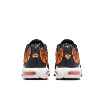 Nithtke Aithtr Max Plus 'Safety Orange Black' DM0032-800