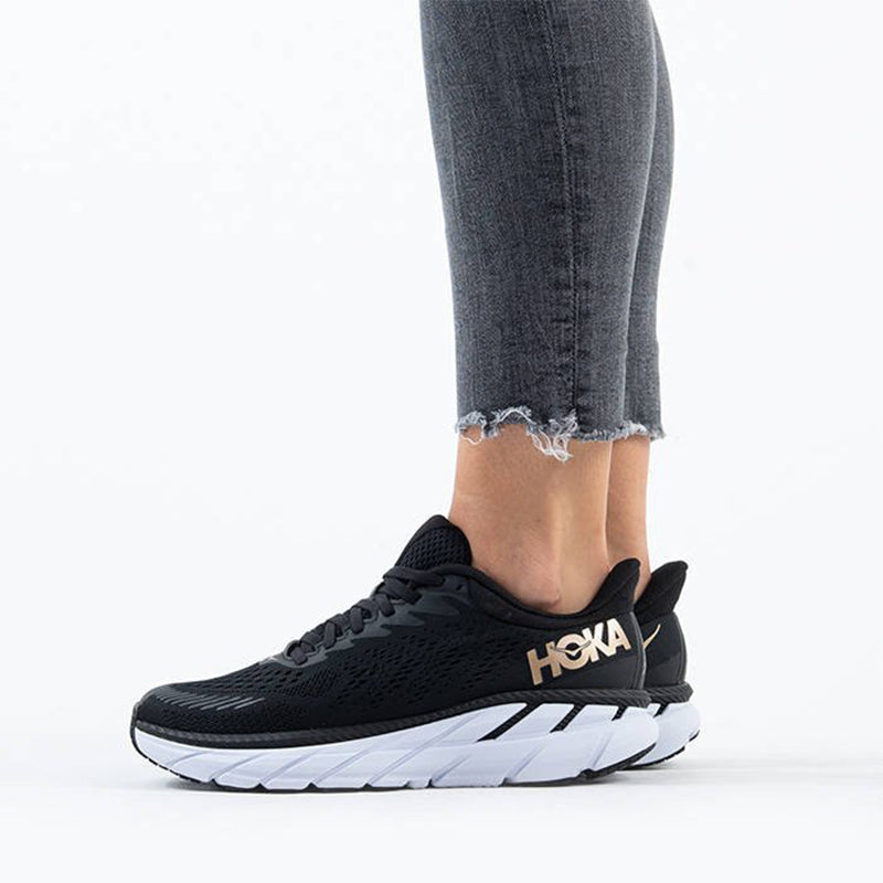 (WMNS) Hothtka ONE ONE Clifton 7 'Black Gold' 1110509-BBRNZ