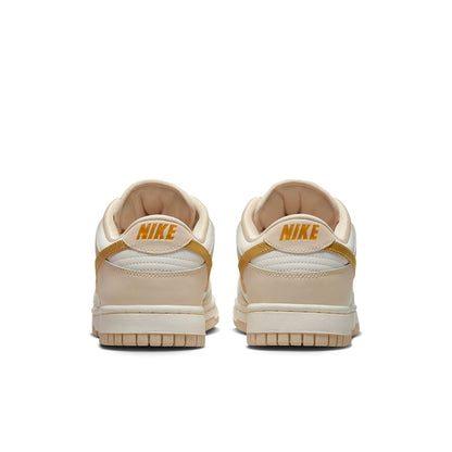 (WMNS) Nithtke Duthtnk Low 'Gold Swoosh' DX5930-001