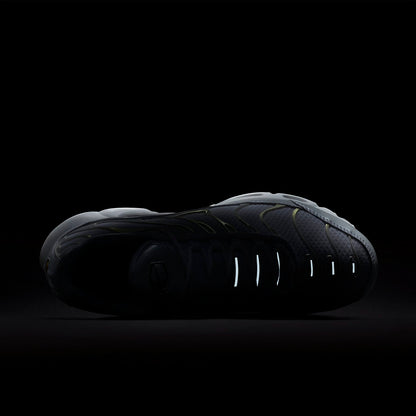 (WMNS) Nithtke Aithtr Max Plus Premium 'Triple White' 848891-100