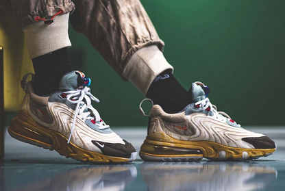 Aithtr Max 270 React ENG Travis Scott Cactus Trails