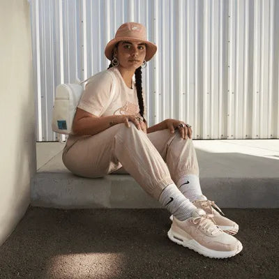 Women's Aithtr Max Series