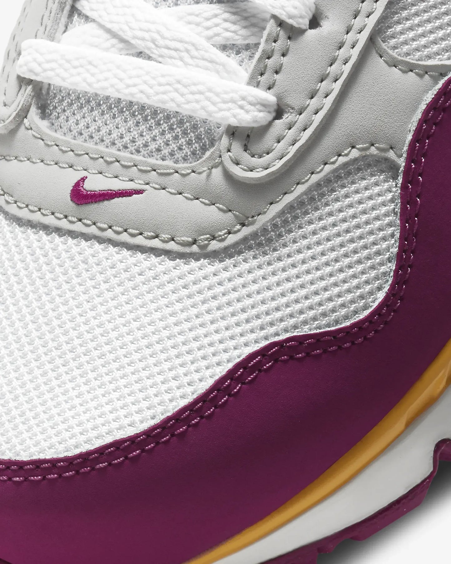 Women's Aithtr Max Series