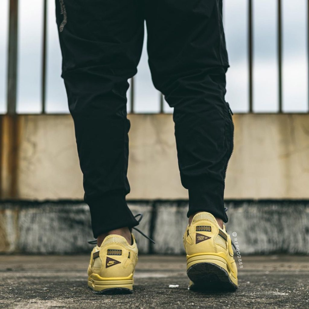 Aithtr Max 1 Travis Scott Cactus Jack Saturn Gold