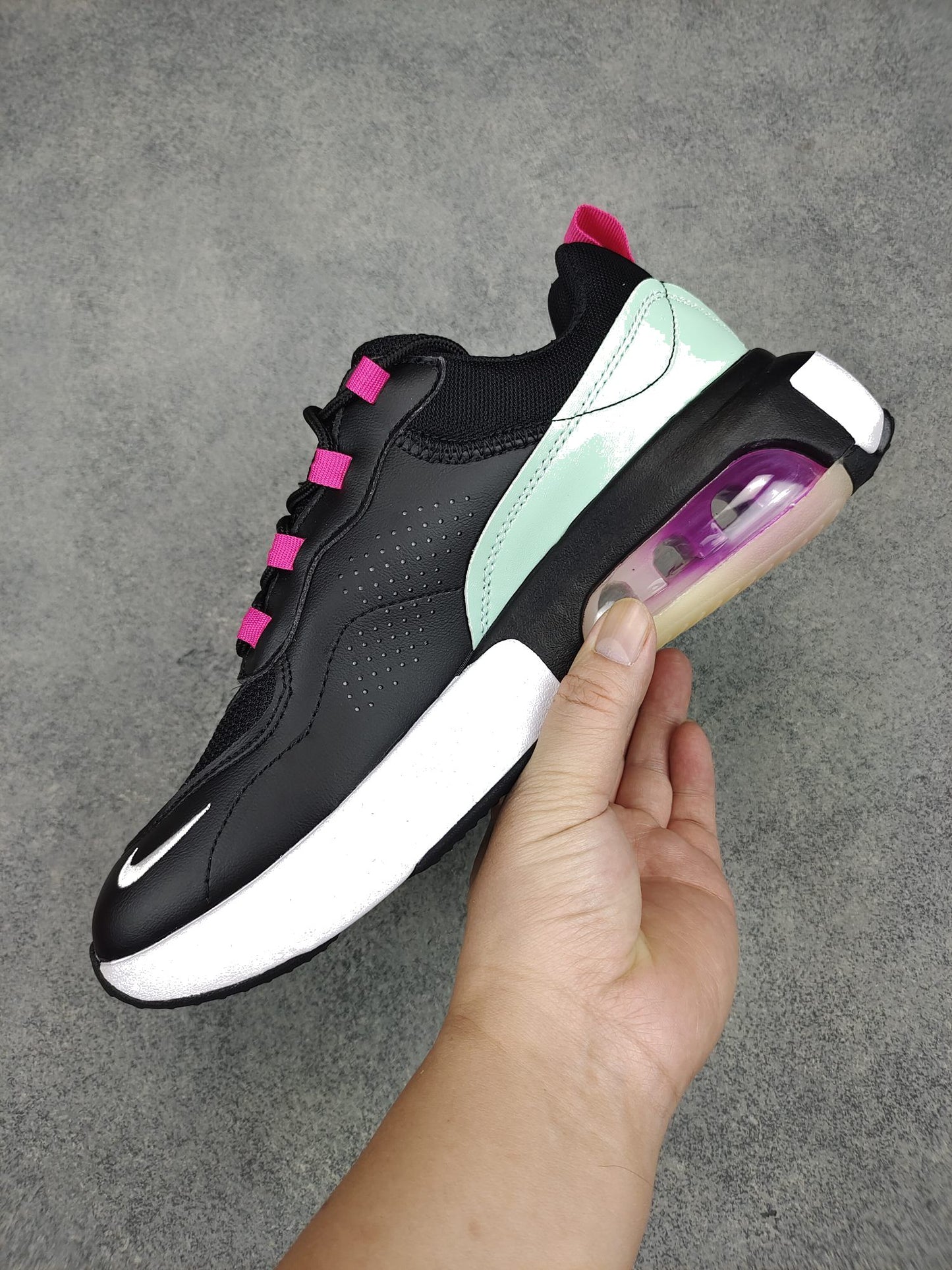 Aithtr Max Verona CI9842-001 Dames Schoenen