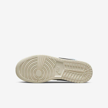 (GS) Aithtr Jordthtan 1 Low 'Ice Blue' (2022) 554723-401