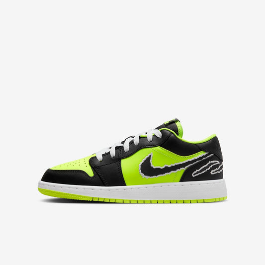 (GS) Aithtr Jordthtan 1 Low SE 'Black Cat Volt' (2023) DX6666-701