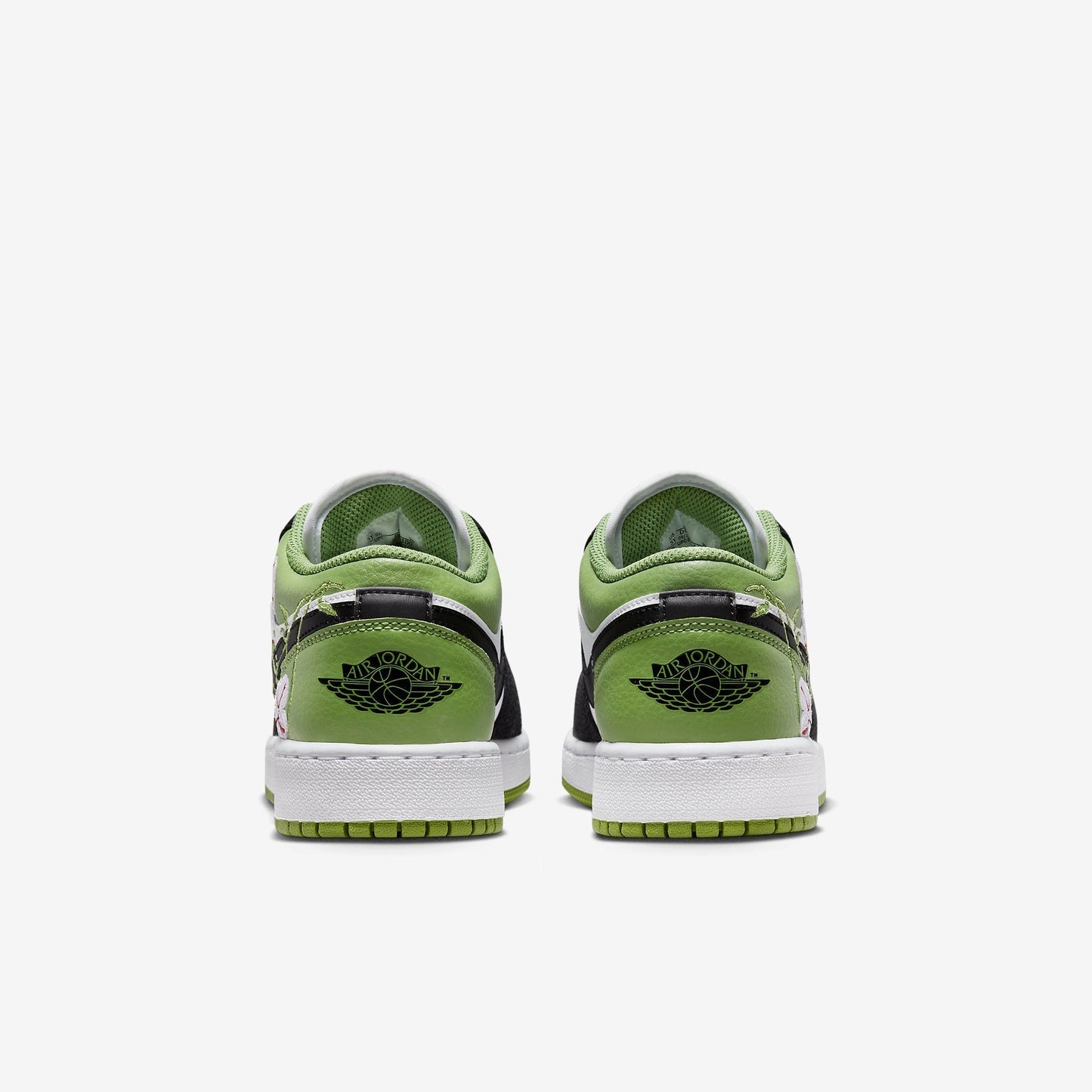 (GS) Aithtr Jordthtan 1 Low SE 'Floral Vines' (2022) DQ8389-100