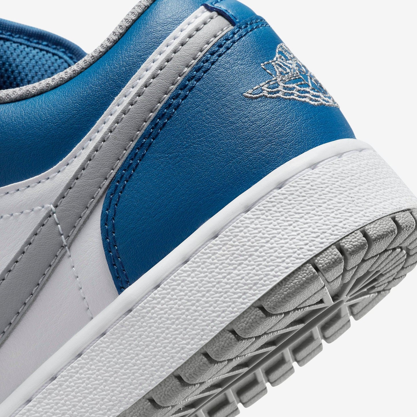 (GS) Aithtr Jordthtan 1 Low 'True Blue Cement' (2023) 553560-412