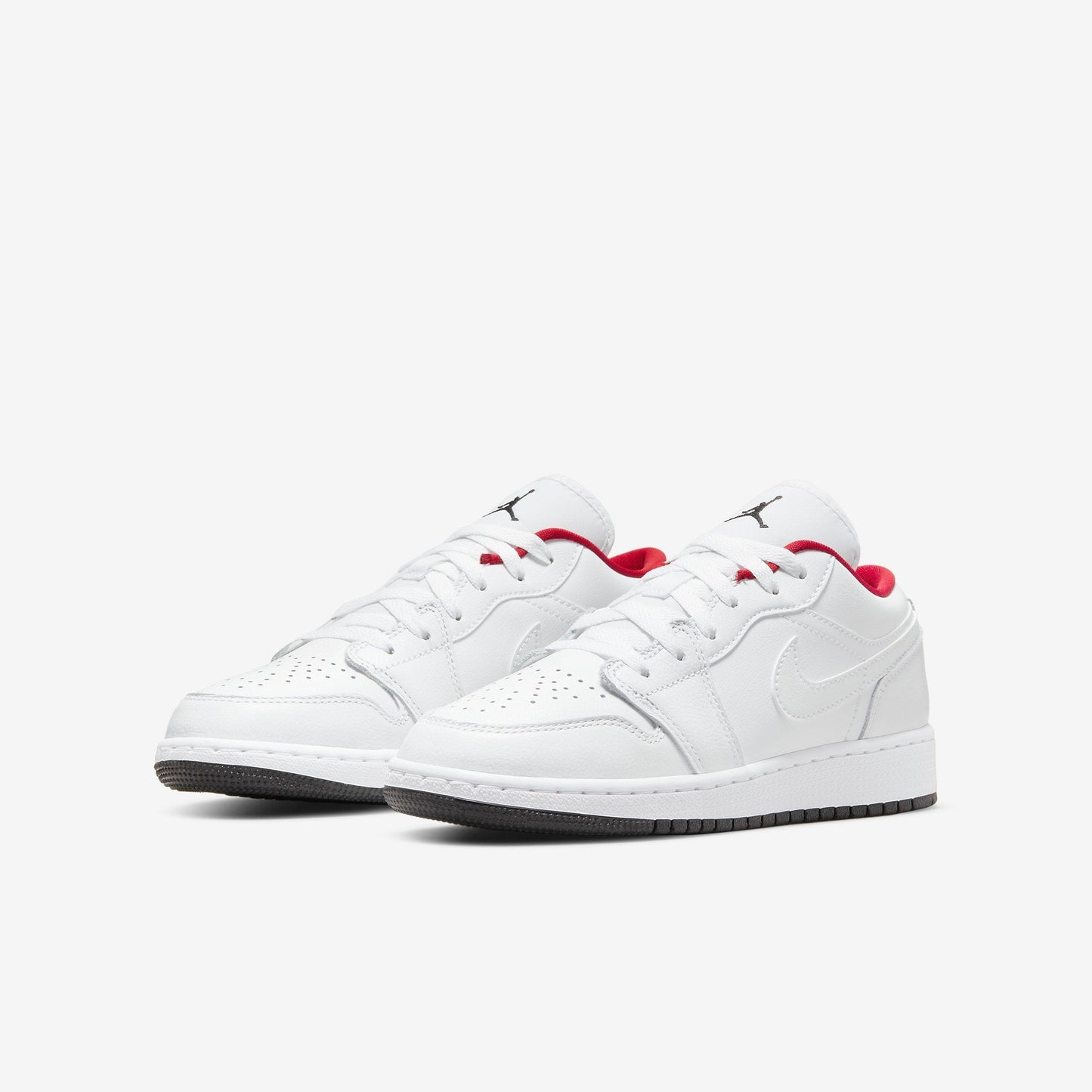 (GS) Aithtr Jordthtan 1 Low 'White / Gym Red' (2022) 553560-164