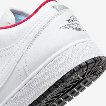 (GS) Aithtr Jordthtan 1 Low 'White / Gym Red' (2022) 553560-164