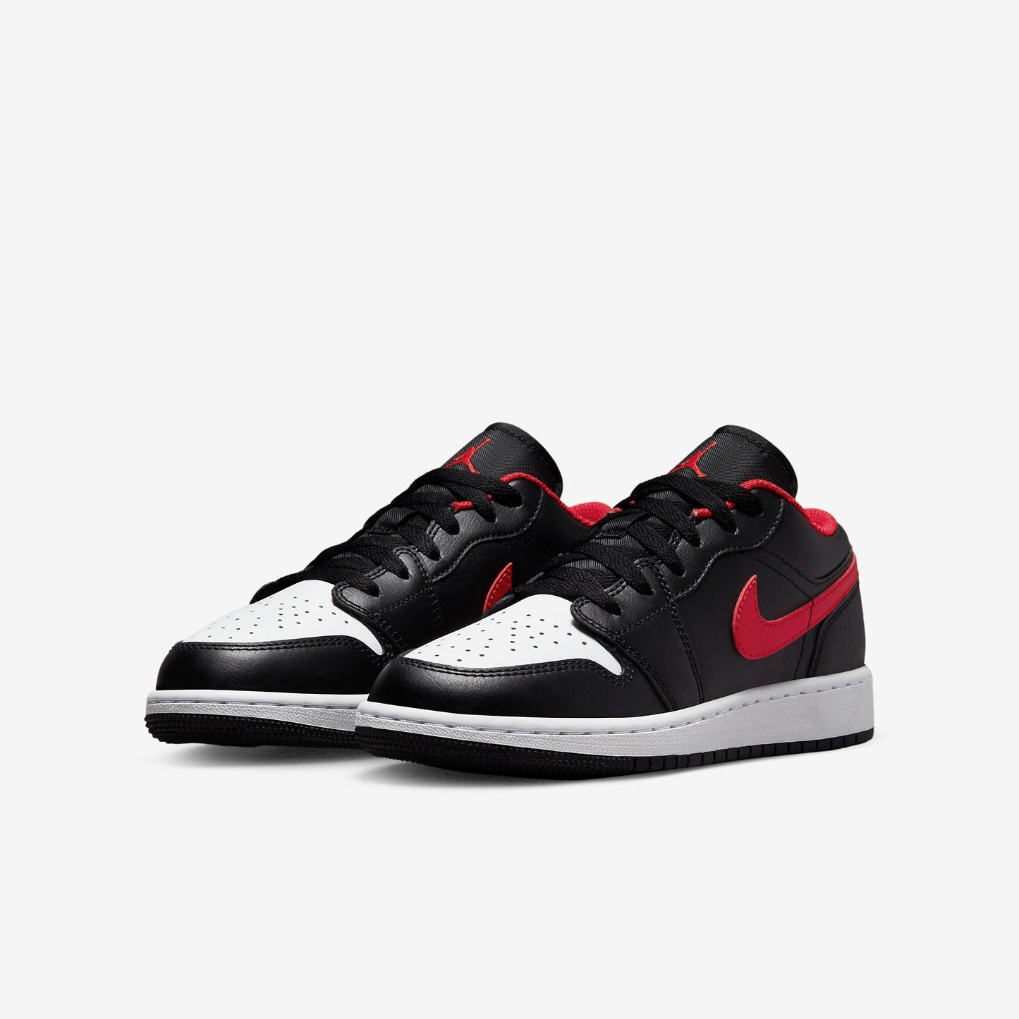 (GS) Aithtr Jordthtan 1 Low 'White Toe' (2022) 553560-063