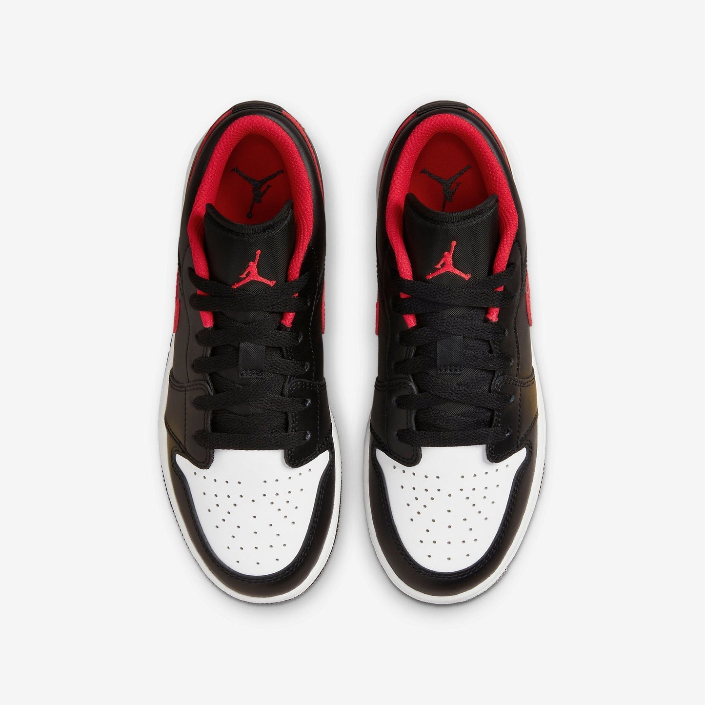(GS) Aithtr Jordthtan 1 Low 'White Toe' (2022) 553560-063