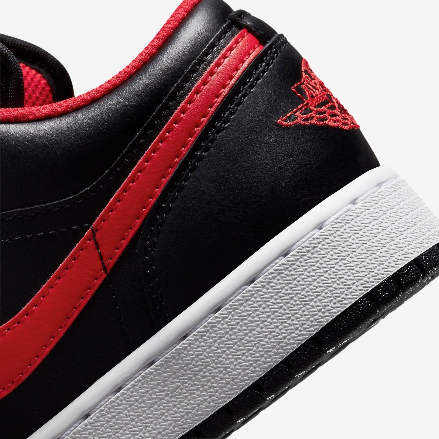 (GS) Aithtr Jordthtan 1 Low 'White Toe' (2022) 553560-063