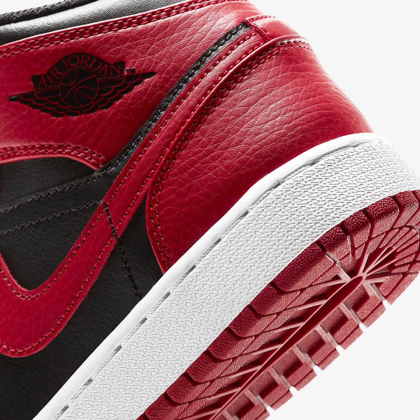 (GS) Aithtr Jordthtan 1 Mid 'Banned' (2020) 554725-074