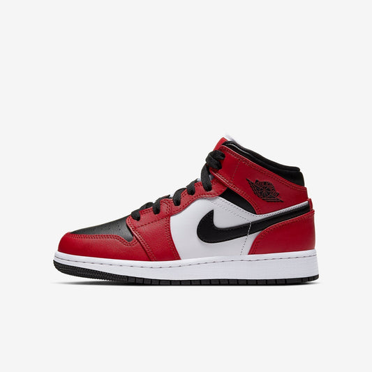 (GS) Aithtr Jordthtan 1 Mid 'Chicago Black Toe' (2020) 554725-069