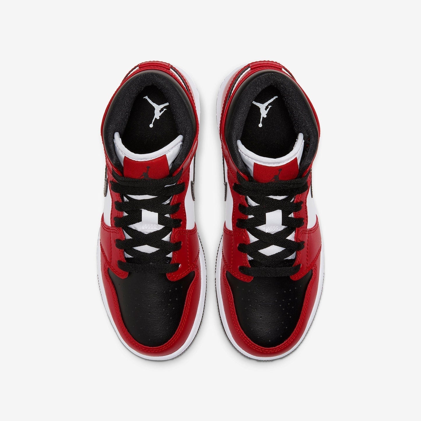 (GS) Aithtr Jordthtan 1 Mid 'Chicago Black Toe' (2020) 554725-069