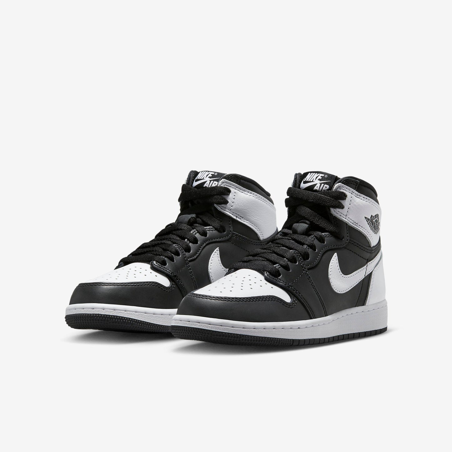 (GS) Aithtr Jordthtan 1 Retro High OG 'Black / White' (2024) FD1437-010