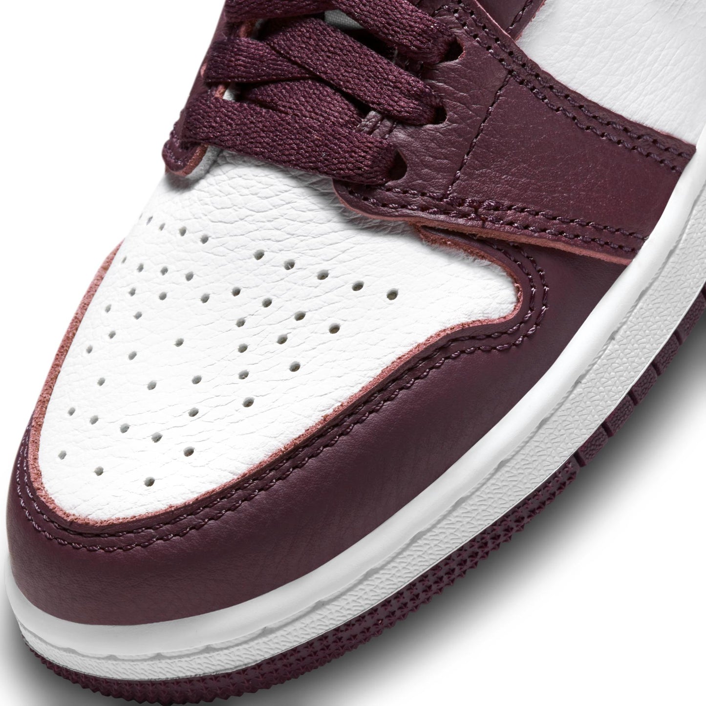 (GS) Aithtr Jordthtan 1 Retro High OG 'Bordeaux' (2021) 575441-611