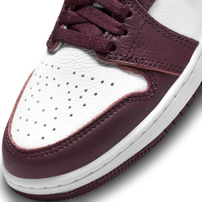 (GS) Aithtr Jordthtan 1 Retro High OG 'Bordeaux' (2021) 575441-611