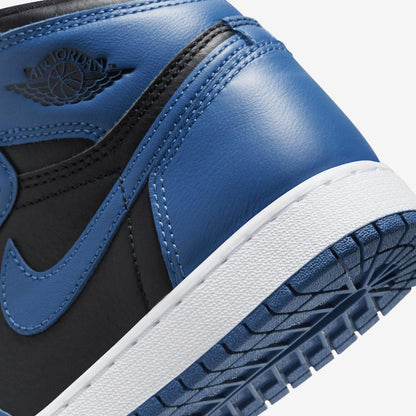 (GS) Aithtr Jordthtan 1 Retro High OG 'Dark Marina Blue / Black' (2022) 575441-404