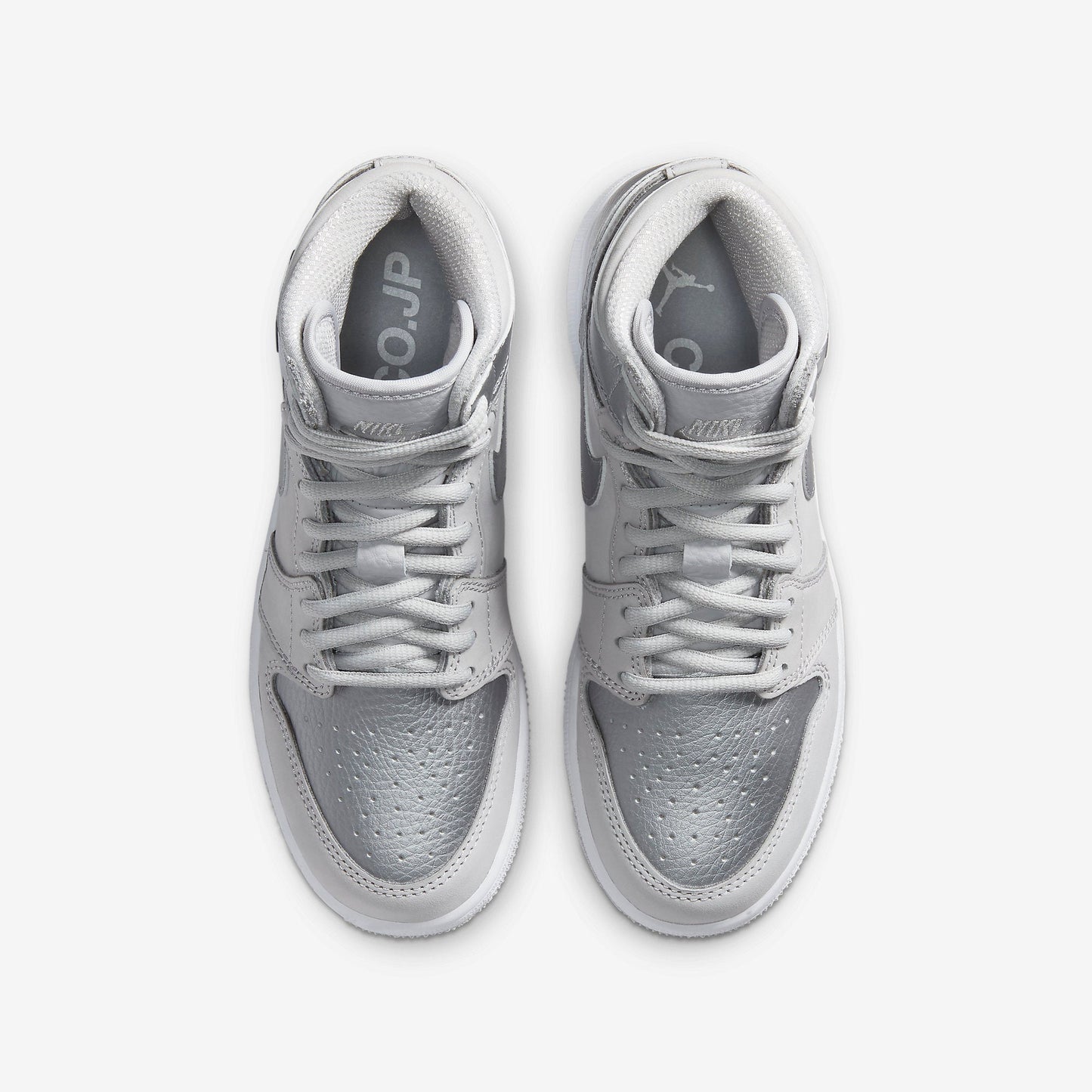 (GS) Aithtr Jordthtan 1 Retro High OG 'Japan Metallic Silver' (2020) 575441-029