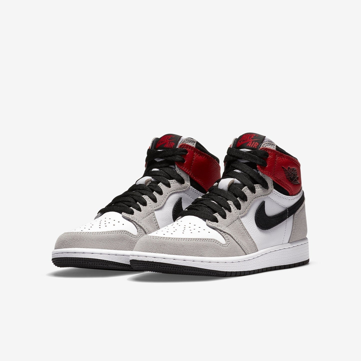 (GS) Aithtr Jordthtan 1 Retro High OG 'Light Smoke Grey' (2020) 575441-126