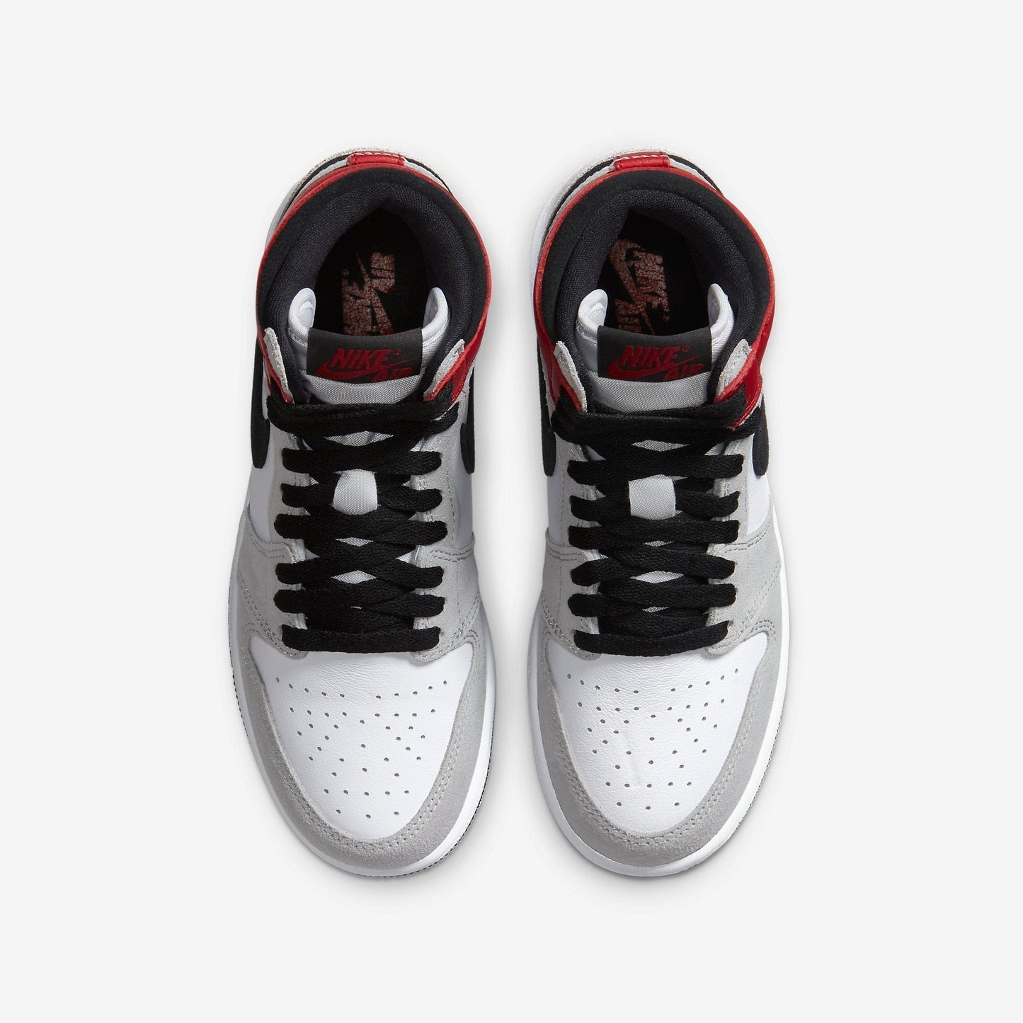 (GS) Aithtr Jordthtan 1 Retro High OG 'Light Smoke Grey' (2020) 575441-126