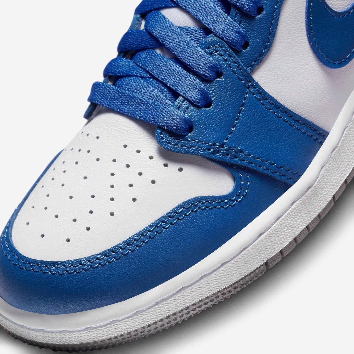 (GS) Aithtr Jordthtan 1 Retro High OG 'True Blue' (2023) FD1437-410