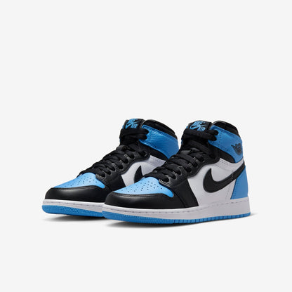 (GS) Aithtr Jordthtan 1 Retro High OG 'UNC / University Blue Toe' (2023) FD1437-400