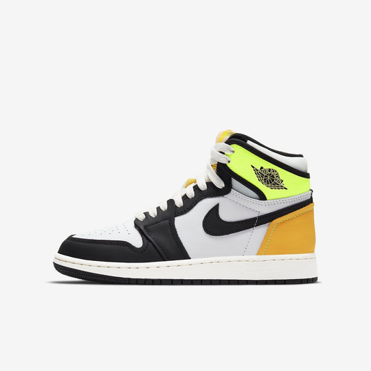 (GS) Aithtr Jordthtan 1 Retro High OG 'Volt / Gold' (2021) 575441-118