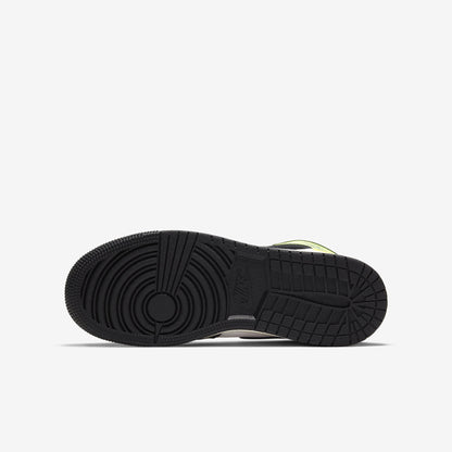 (GS) Aithtr Jordthtan 1 Retro High OG 'Volt / Gold' (2021) 575441-118