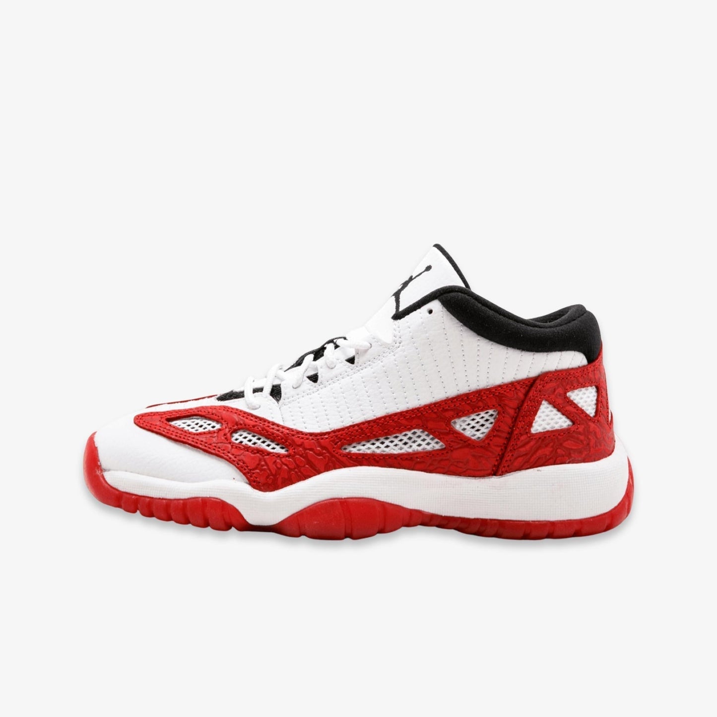 (GS) Aithtr Jordthtan 11 Retro Low IE 'Gym Red' (2017) 919713-101