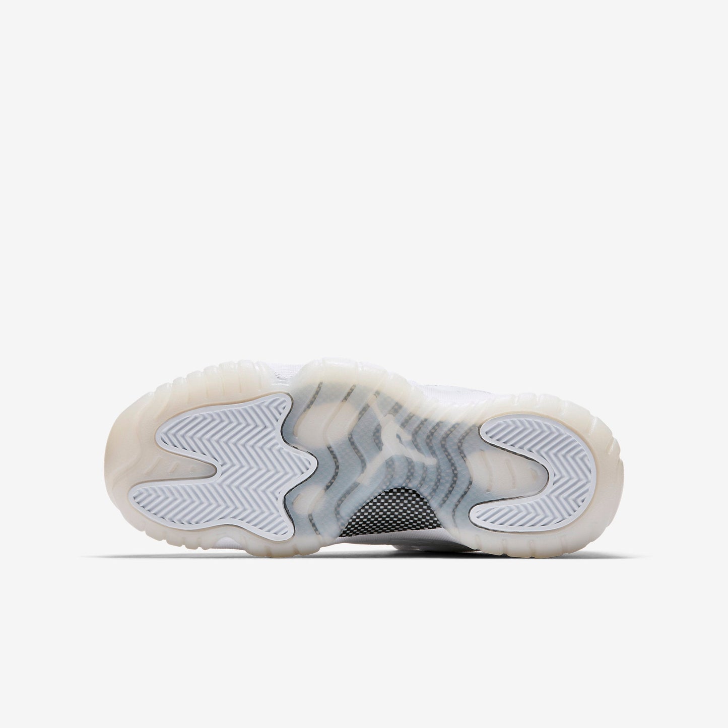 (GS) Aithtr Jordthtan 11 Retro Low Premium 'Heiress Frost White' (2017) 897331-100