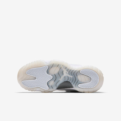 (GS) Aithtr Jordthtan 11 Retro Low Premium 'Heiress Frost White' (2017) 897331-100