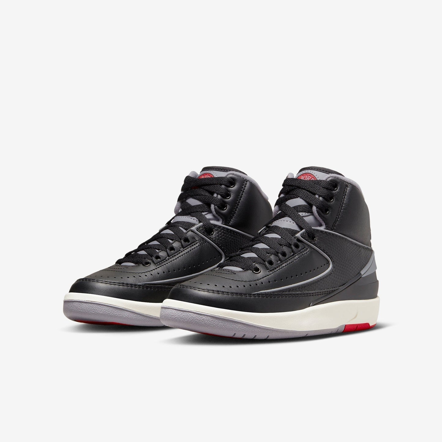 (GS) Aithtr Jordthtan 2 Retro 'Black Cement' (2023) DQ8562-001