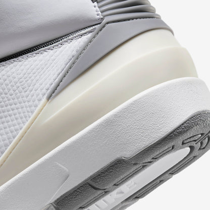 (GS) Aithtr Jordthtan 2 Retro 'Cement Grey' (2023) DQ8562-100