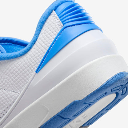 (GS) Aithtr Jordthtan 2 Retro Low 'UNC / University Blue' (2023) FJ6869-104