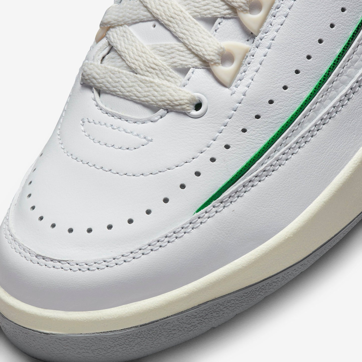 (GS) Aithtr Jordthtan 2 Retro 'Lucky Green' (2023) DQ8562-103