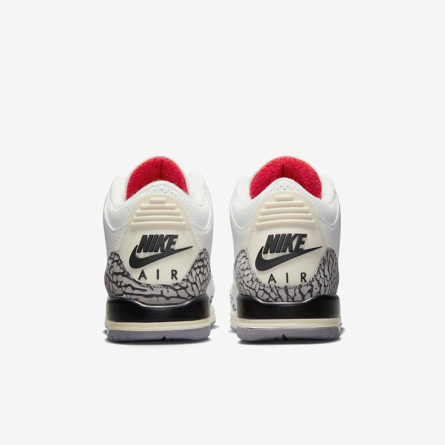 (GS) Aithtr Jordthtan 3 Retro 'Reimagined White Cement' (2023) DM0967-100