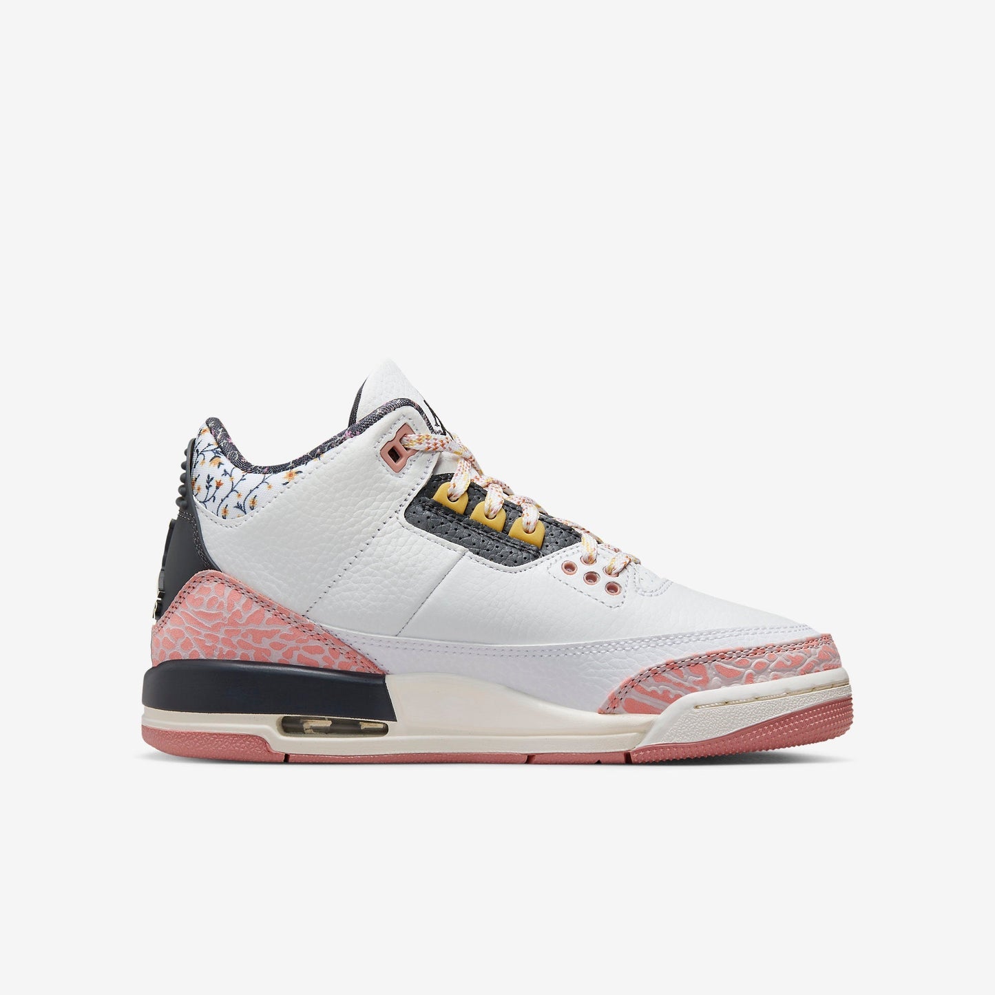 (GS) Aithtr Jordthtan 3 Retro 'Vintage Floral / Red Stardust' (2024) 441140-100